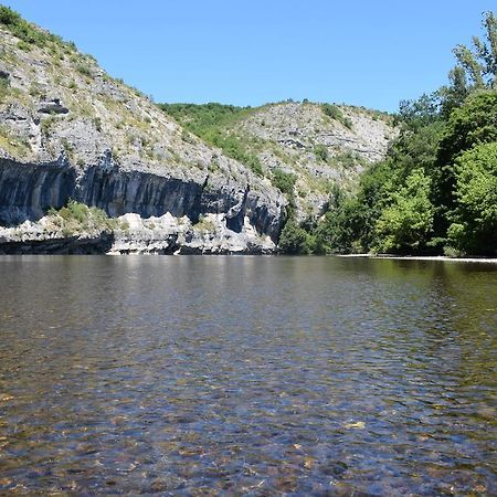 Bed and Breakfast Camping Chez Francis Loupiac  Экстерьер фото